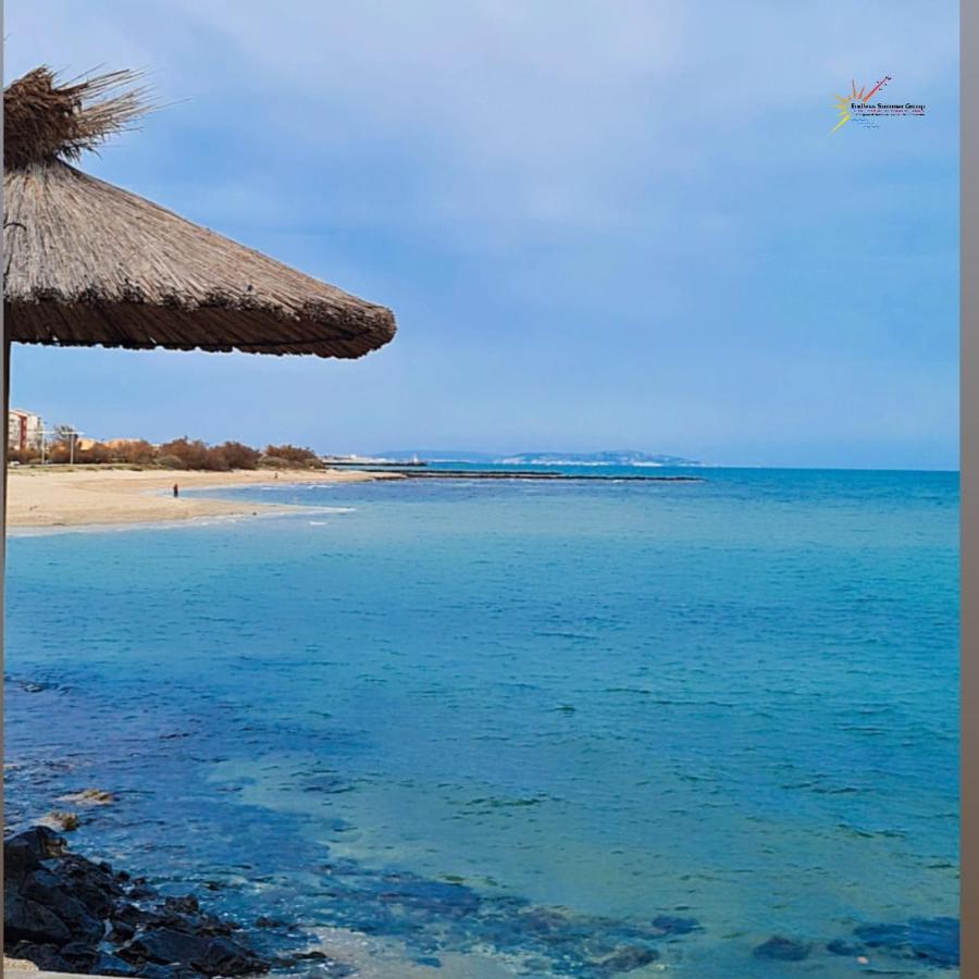 Studio 16 Le Cap D'Agde Avec Parking Prive Proche Du Centre Exterior foto